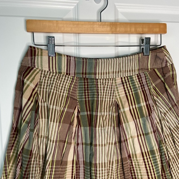 GUNEX Pleated‎ Plaid Skirt, Cotton, size 6 - Picture 5 of 10